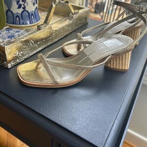 Dolce Vita Banita Metallic Gold Strappy Heels/Sandals with Rattan heel SZ 7.5